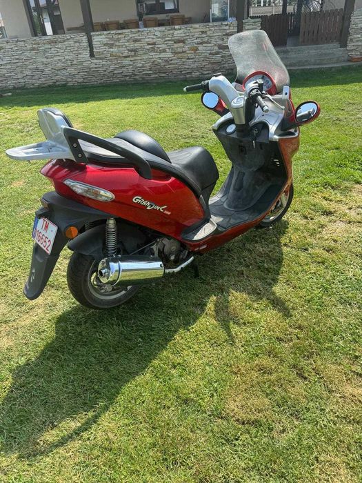 Motoscuter Kymco GrandDink 125 cmc