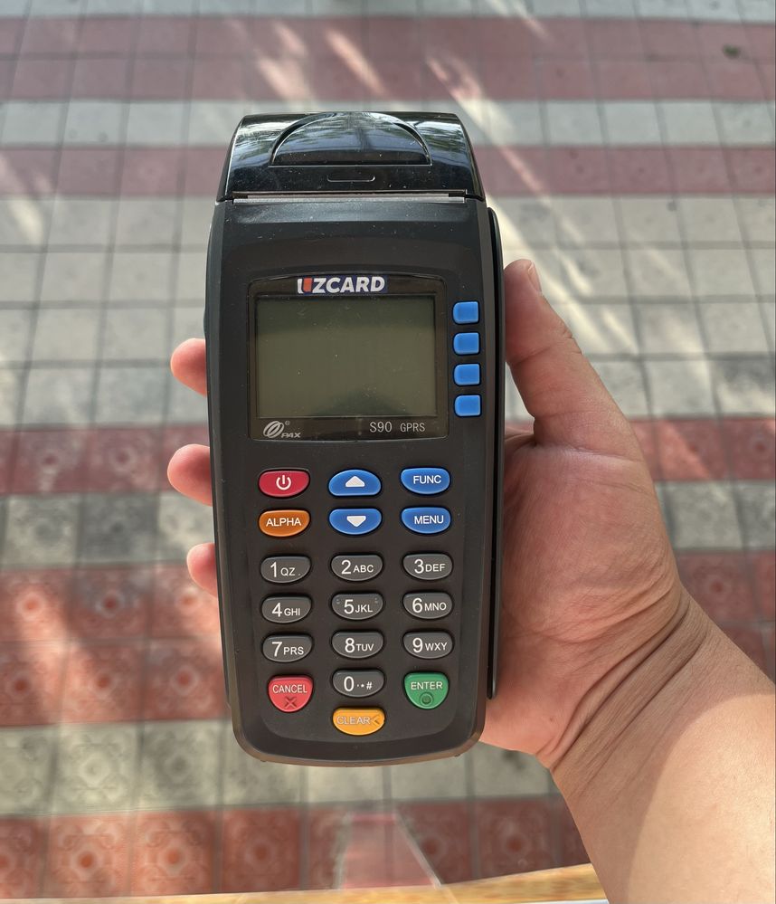 Kassa Apparat N5 va Uzcard terminal ideal holatda