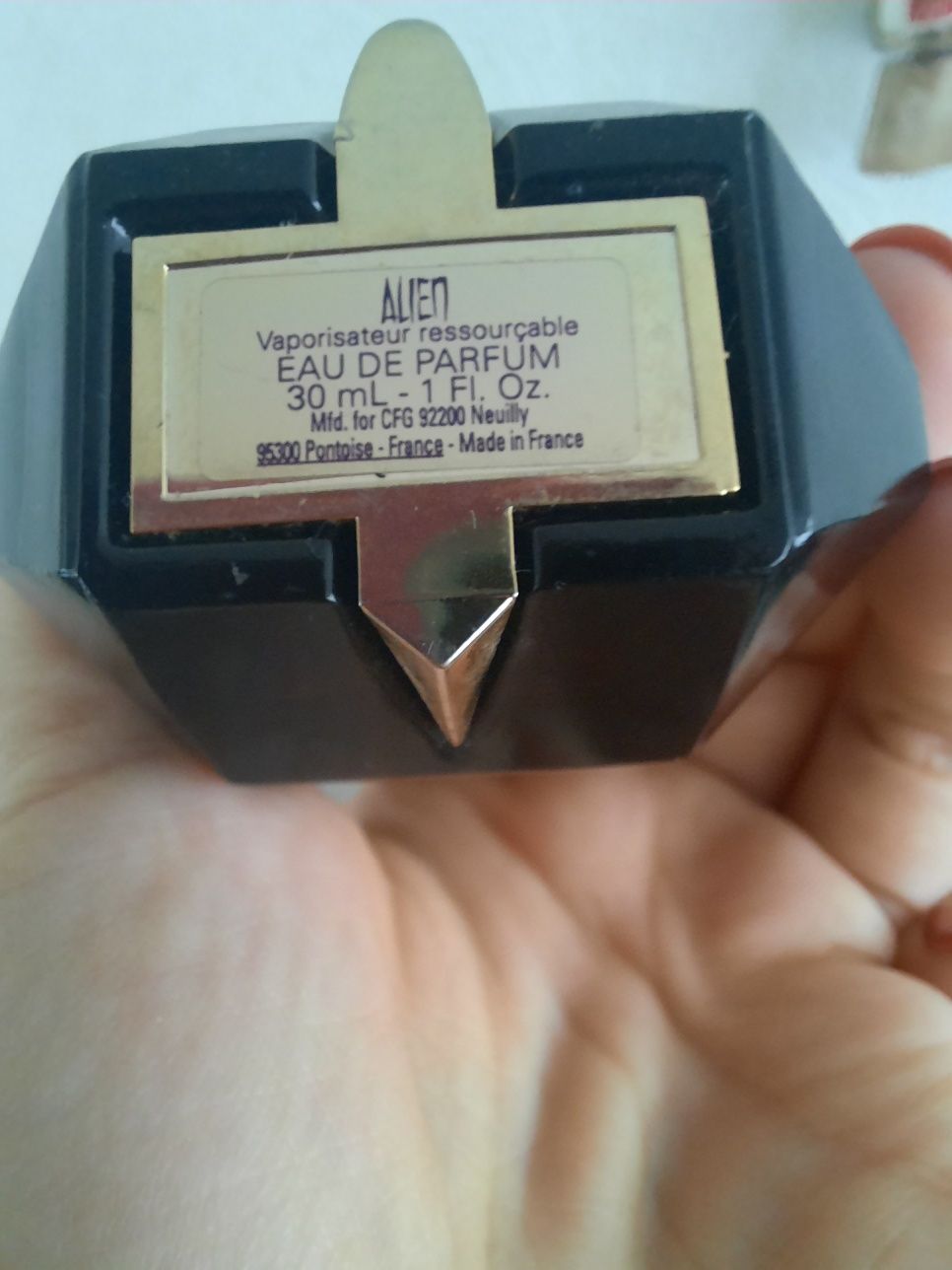 Парфюм Mugler "Alien" 30ml, използван само веднъж