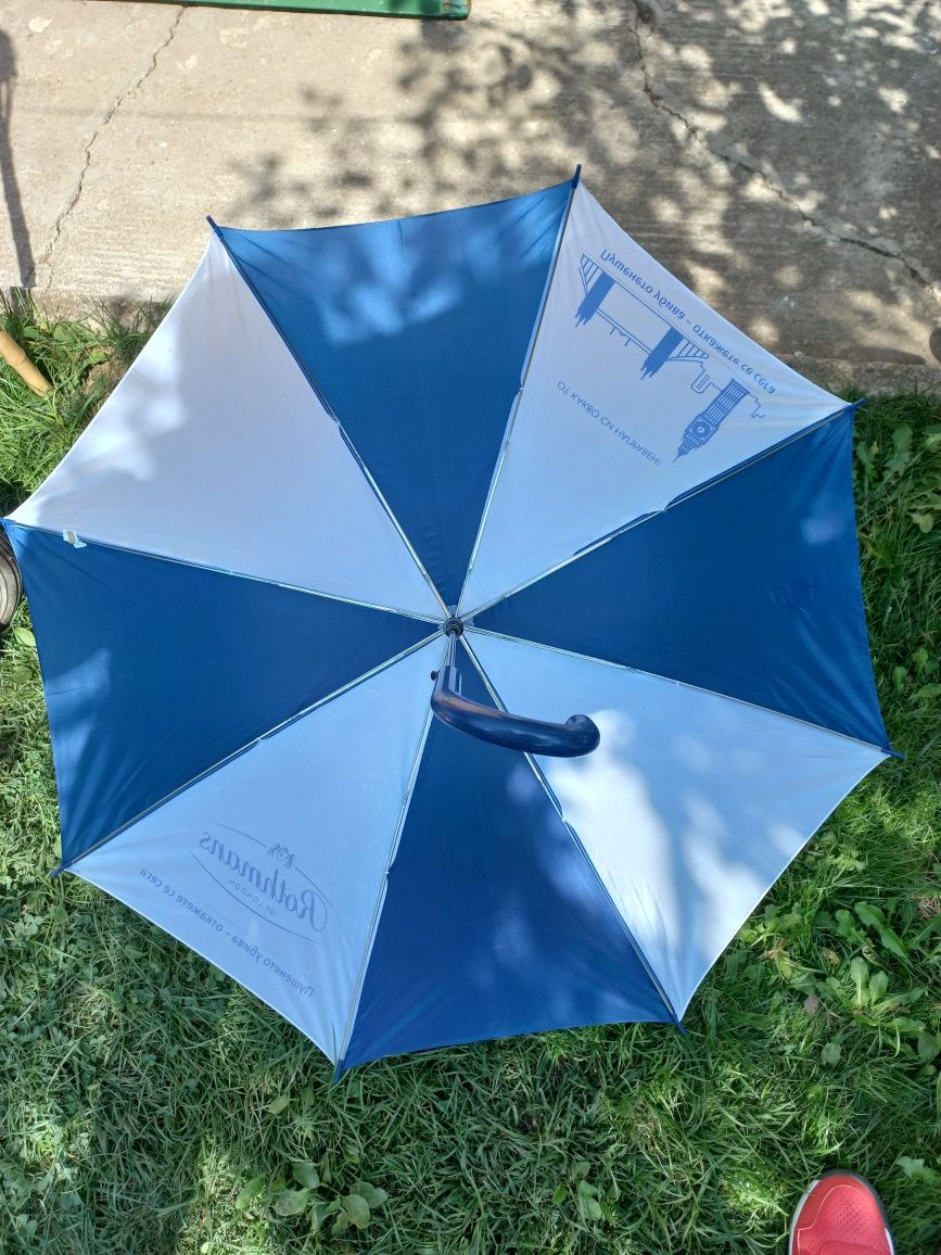 Чисто нови рекламни чадъри