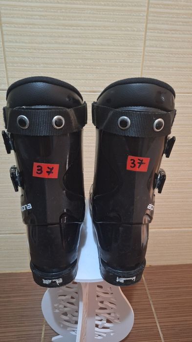 Clapari schi alpina j4 nr 34,35,36,37,38,39