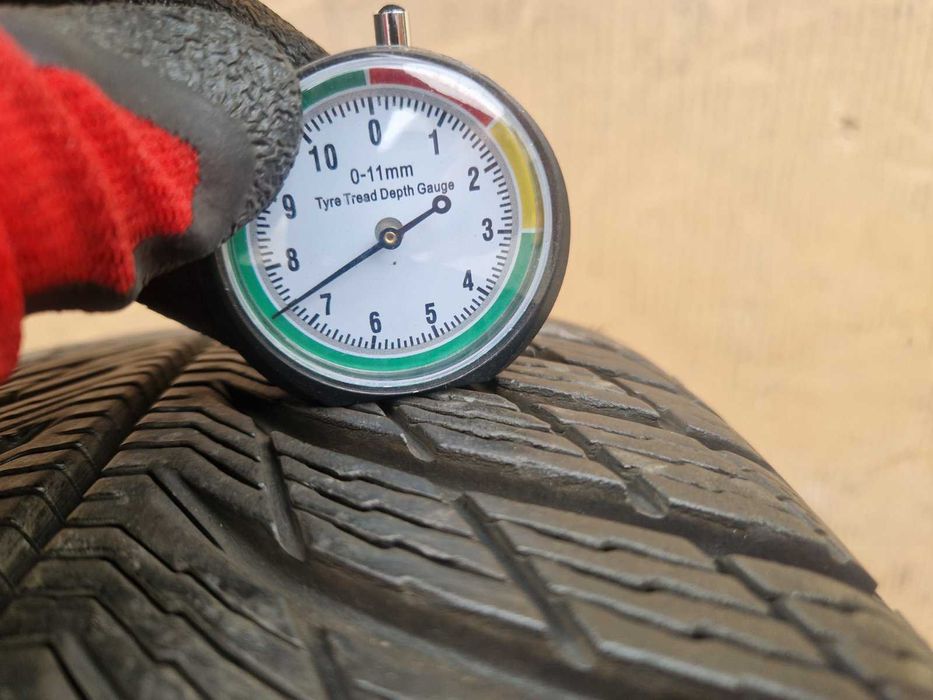 4 Michelin R17 225/65
Зимни гуми 
DOT4320