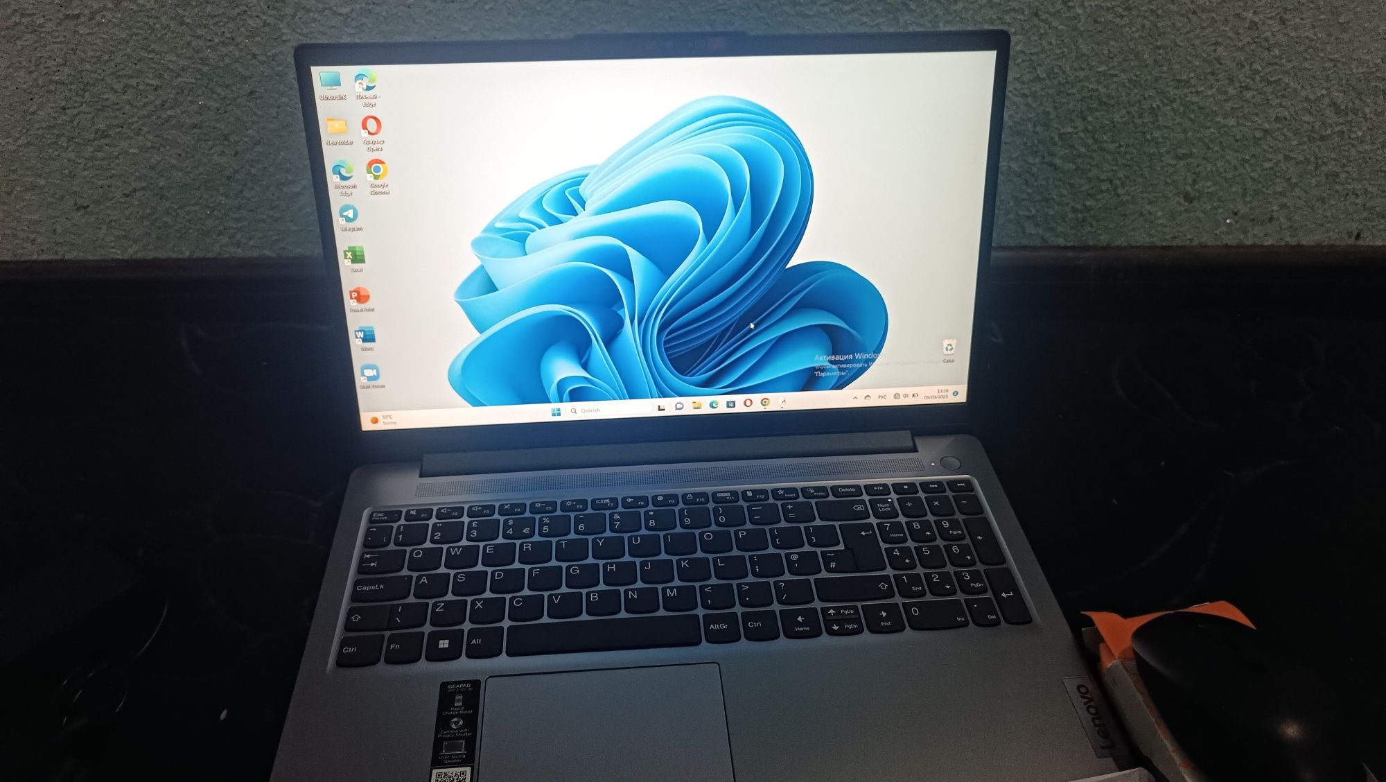 Kuchli noutbuk – Intel i5 / 8GB / SSD 512GB / Full HD 15.6" 13-Avlod