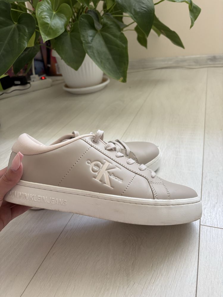 Дамски обувки Calvin Klein
