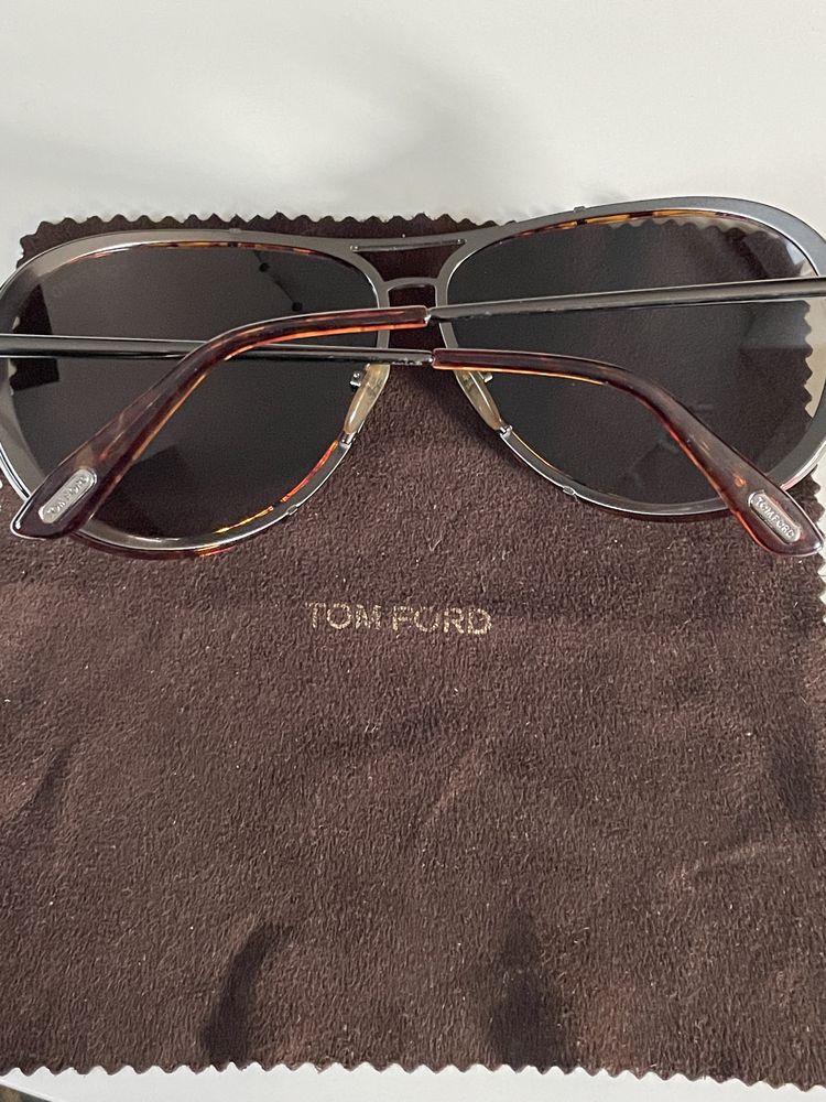 Слънчеви очила унисекс Tom Ford