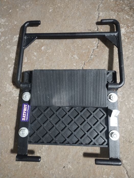 Продаю транец 2 шт