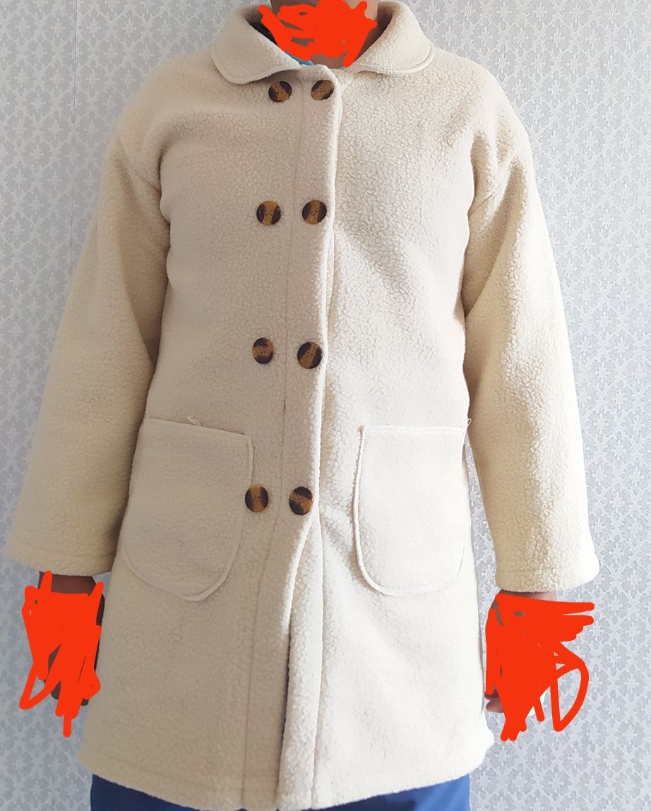 Женская пальто размер L - ка , новый совсем не одевалась.в хорошо сост