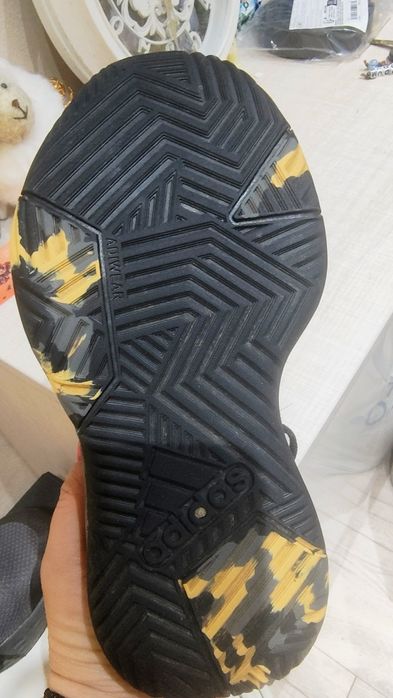 Маратонки Адидас