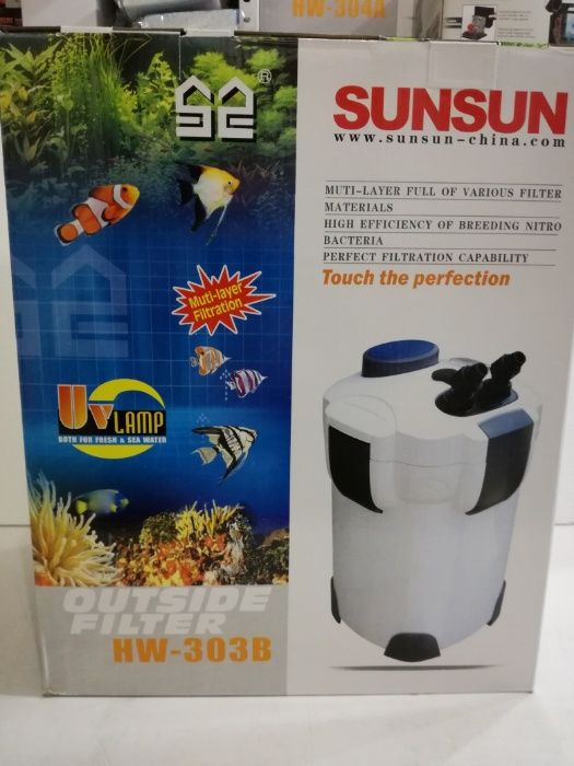Външен филтър за аквариум с UV лампа