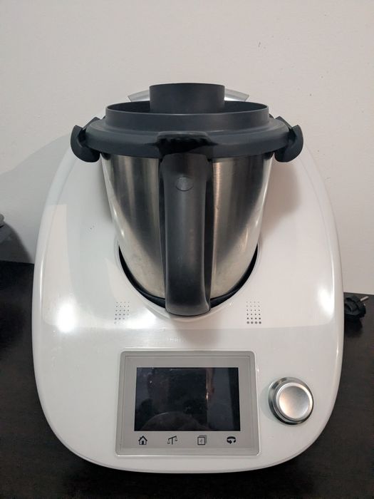 Thermomix TM5 – stare excelenta, utilizare personal! 2700 lei!
