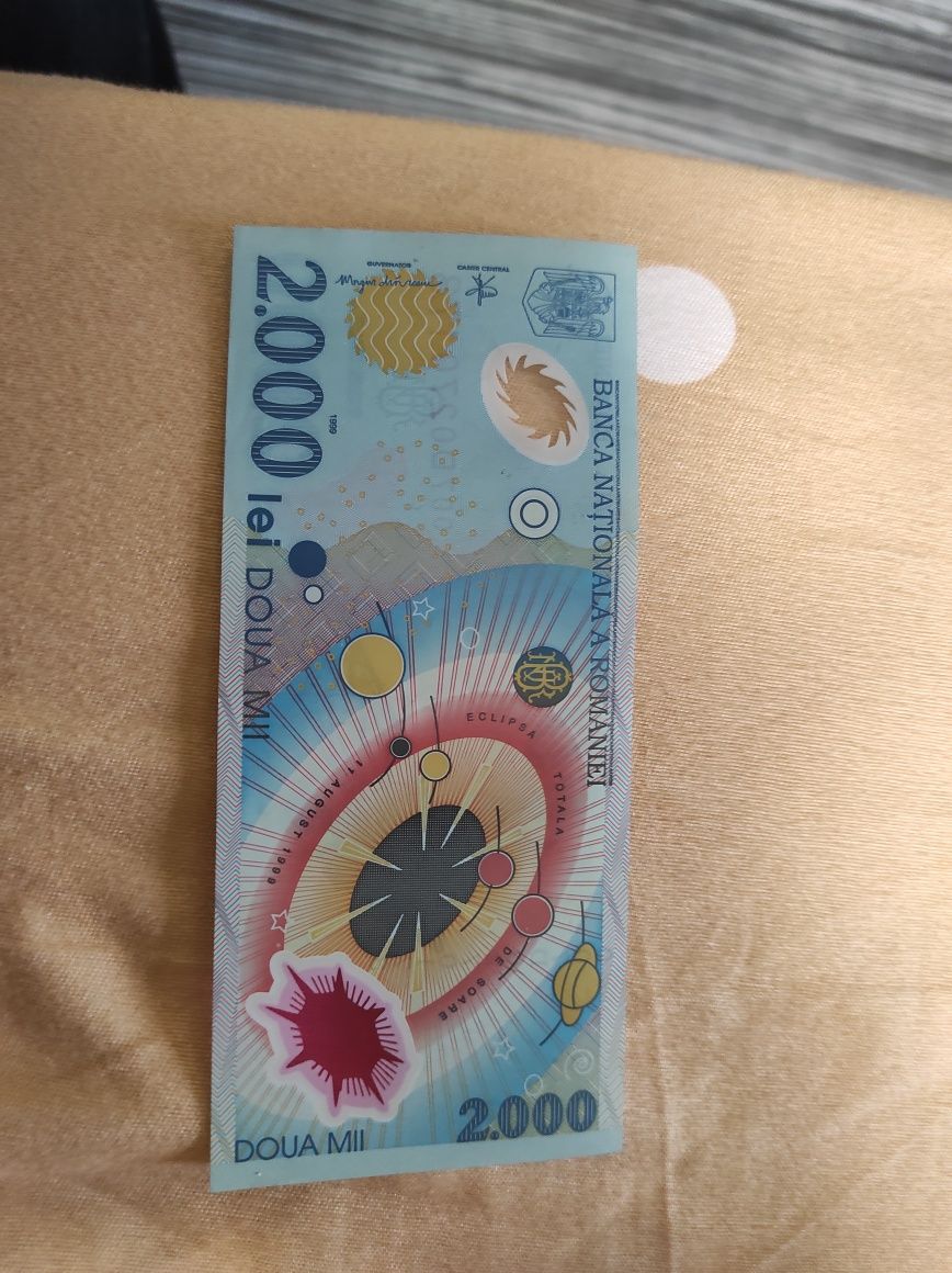 Bancnota 2000 lei