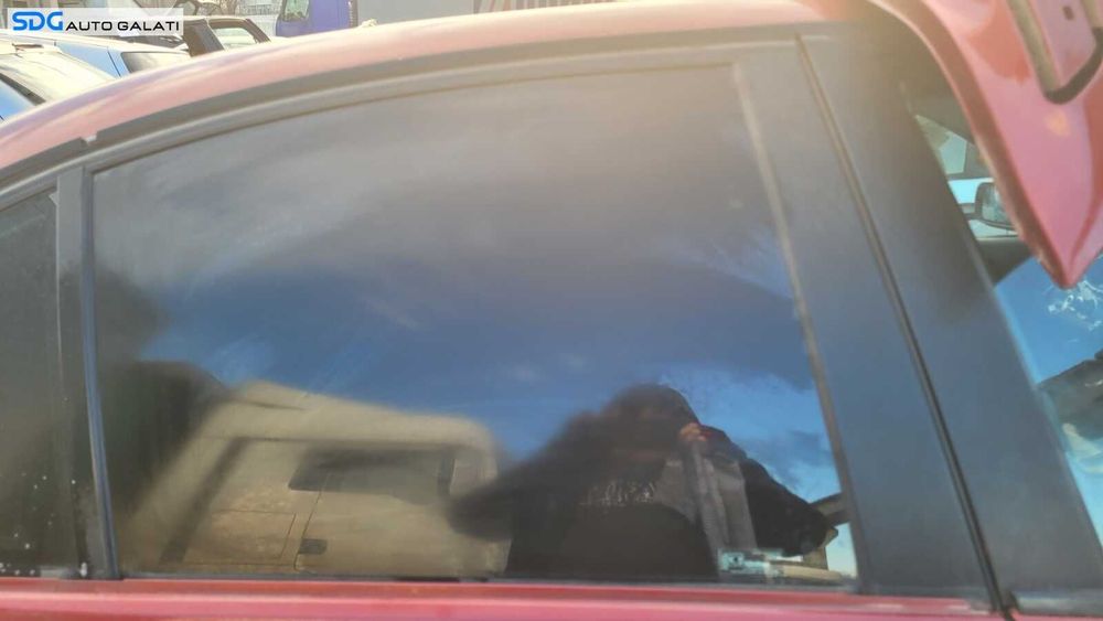 Geam Sticla Culisant de pe Usa Portiera Dreapta Spate BMW Seria 3 E46 1997 - 2006 [C2462]