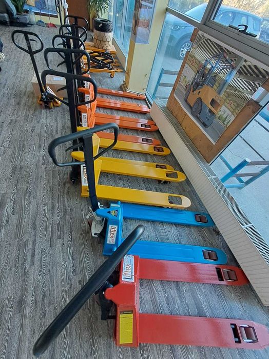 Transpalet manual (liza) 500 kg – Compact, Robust și Eficient!