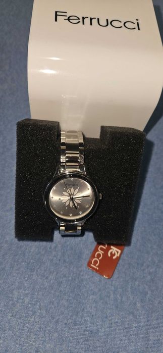 Дамски часовник Ferrucci