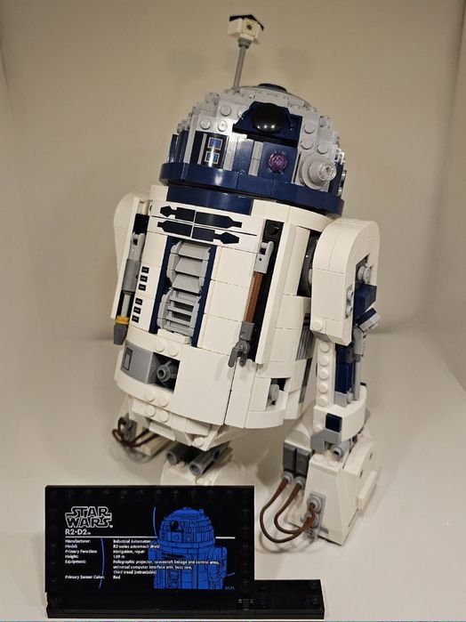 LEGO Star Wars - R2-D2 - 75379