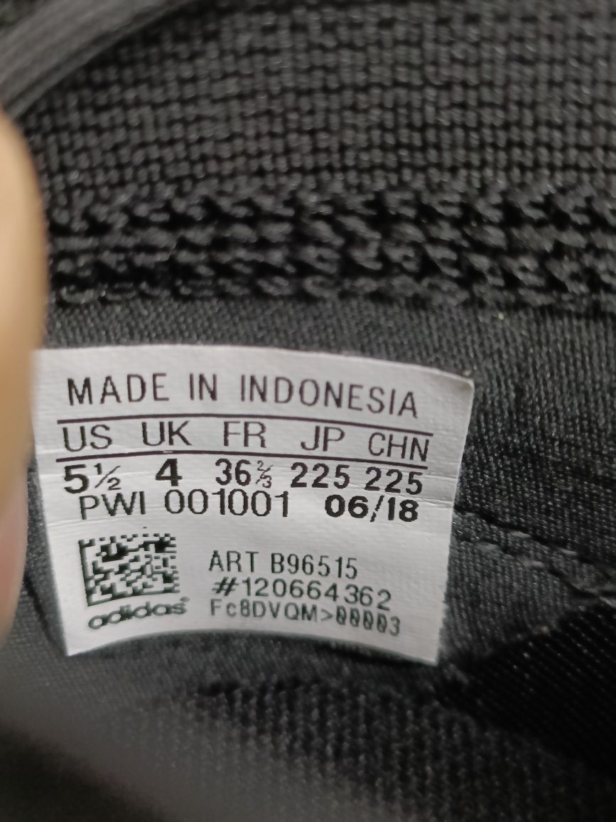 Adidas Quesa номер 36 2/3