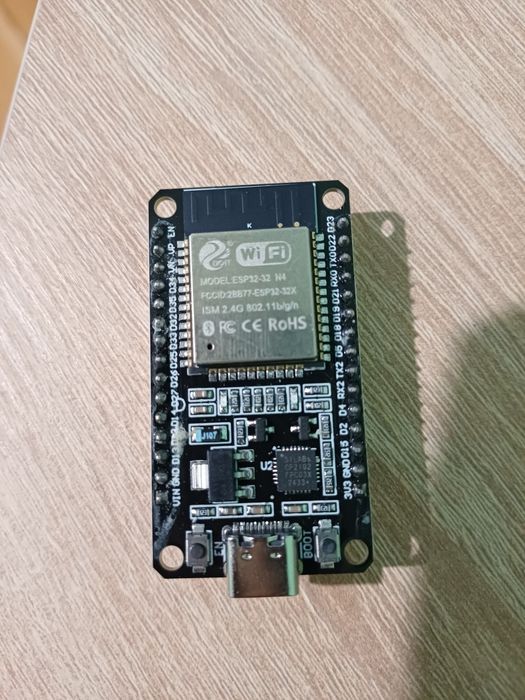 Placa dezvoltare ESP32 CP2102 plus placa extensie