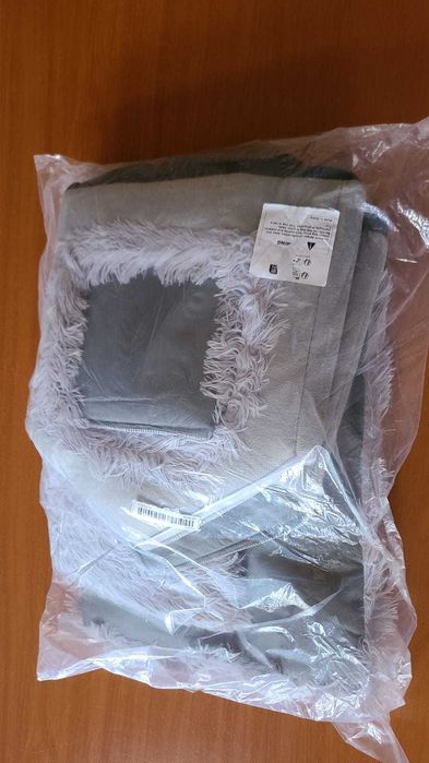 Căsuță pufoasa / culcus de lux Câini și Pisici L 46x37x45