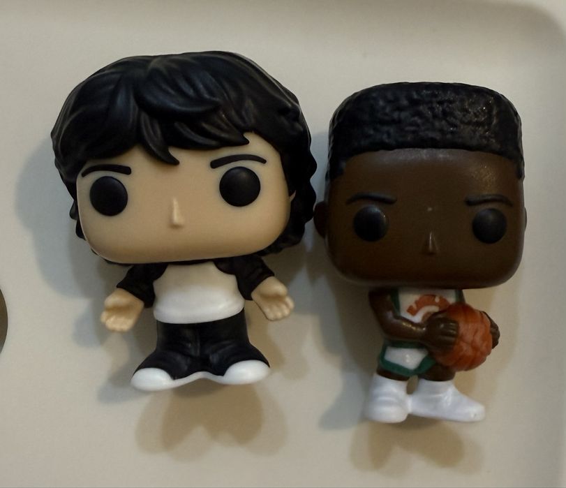 майк и лукас из очень странных дел