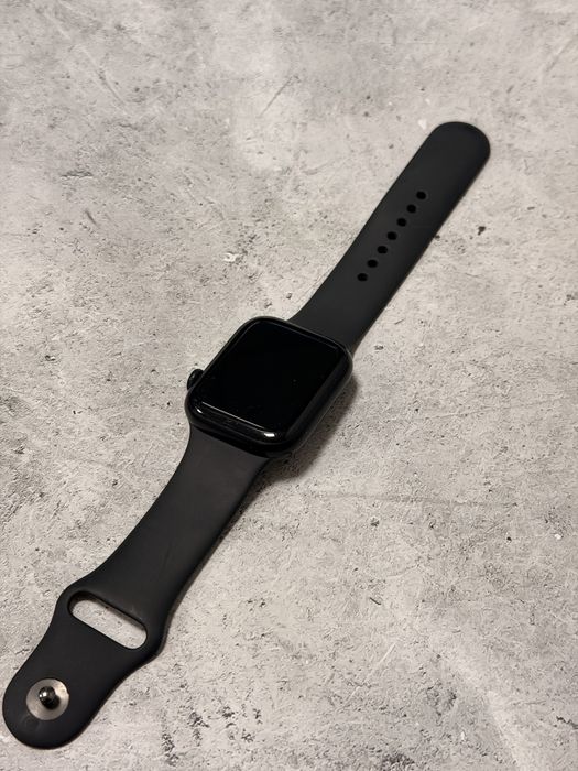 Apple Watch Series 8 45mm (Жанаозен мкр Самал д14) Лот 808181