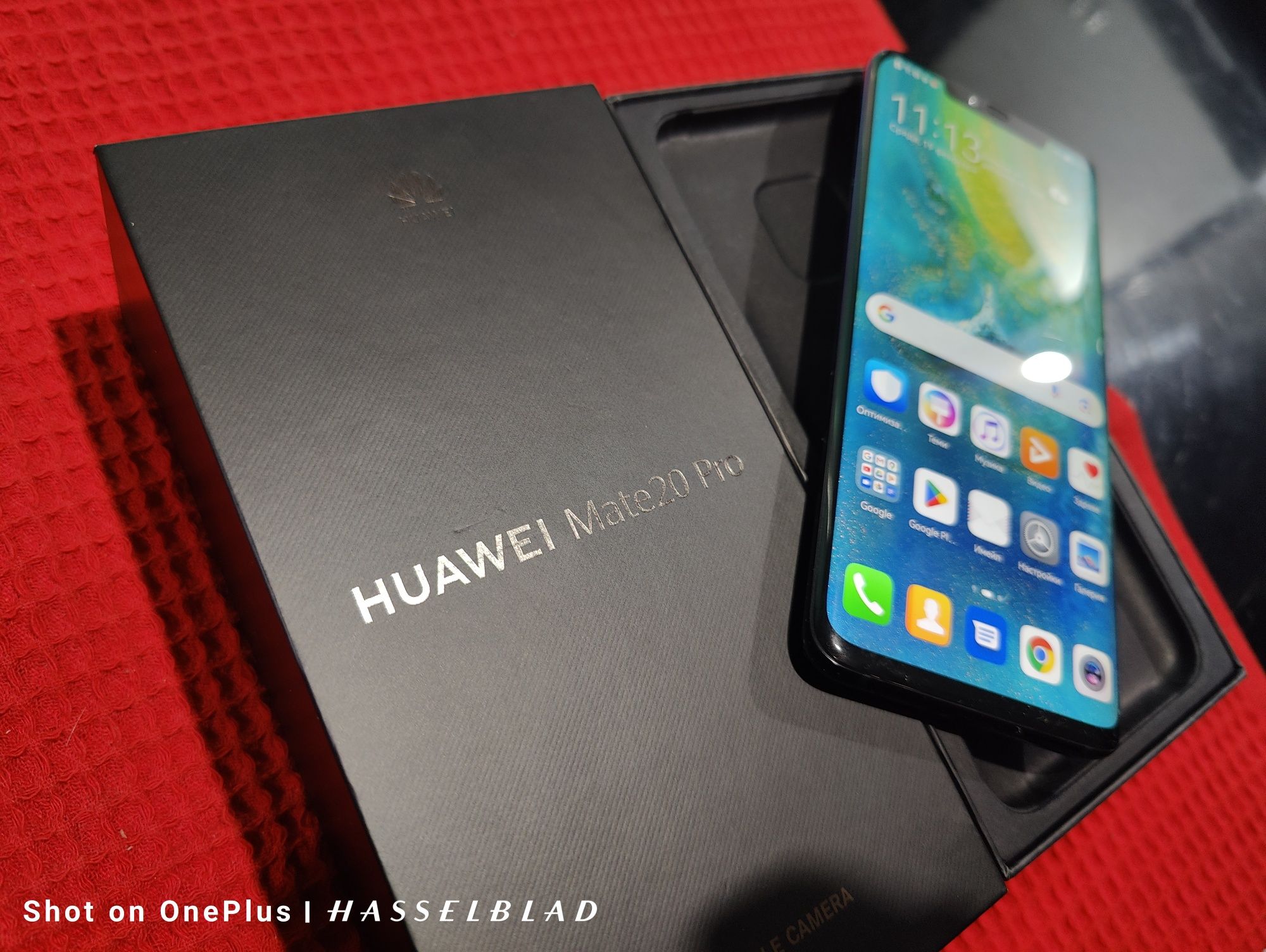 Huawei Mate 20 Pro Twilight 128GB/6GB изряден без забележки отключен
