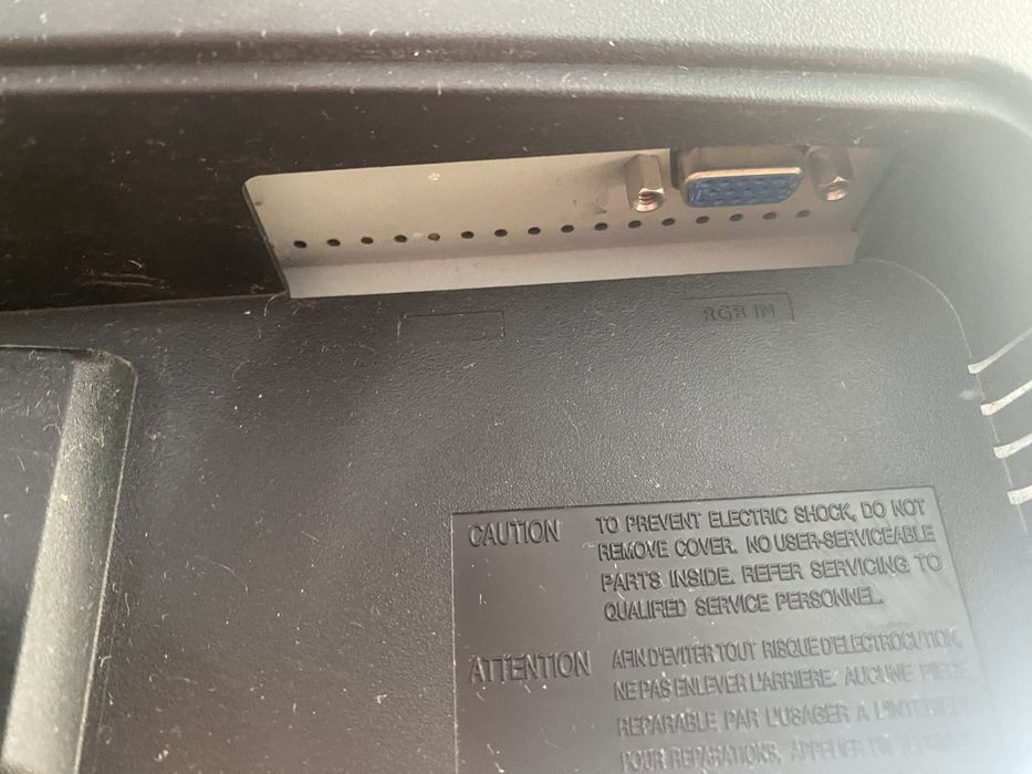Monitor Samsung 22 inch 75 hz 5 ms