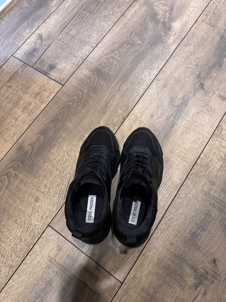 Маратонки Steve Madden