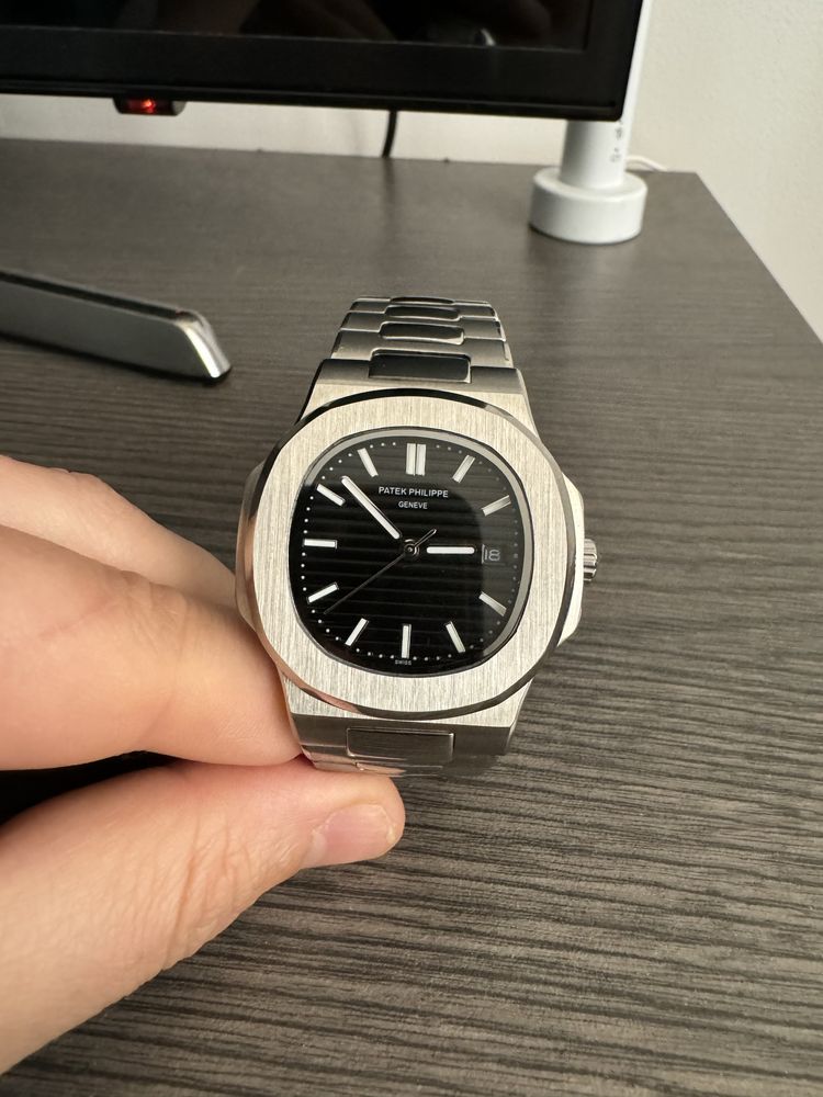 Часовник Patek Philippe