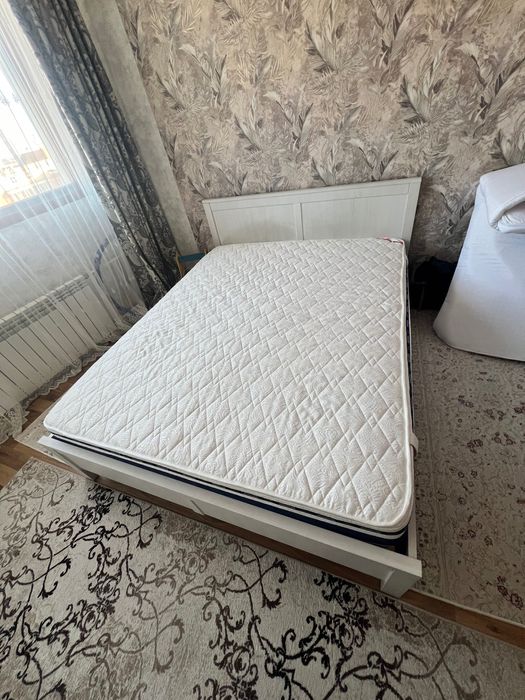 Спальный матрац.