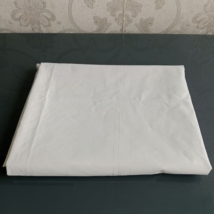 Клеёнка на стол на тканевой основе