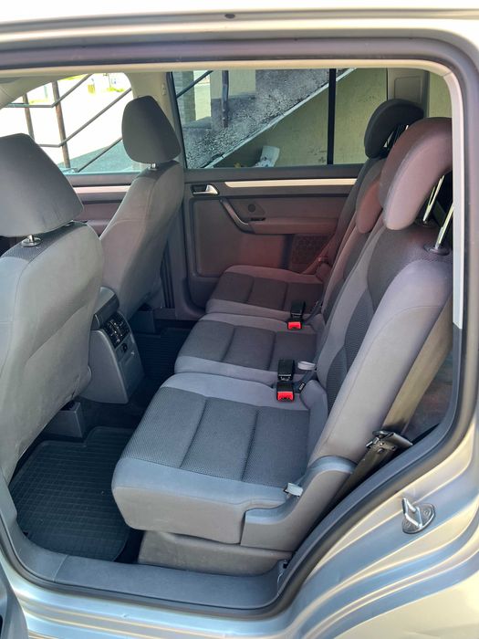 Vând VW Touran,an fabricatie 2014,motorizare 1.6 TDI