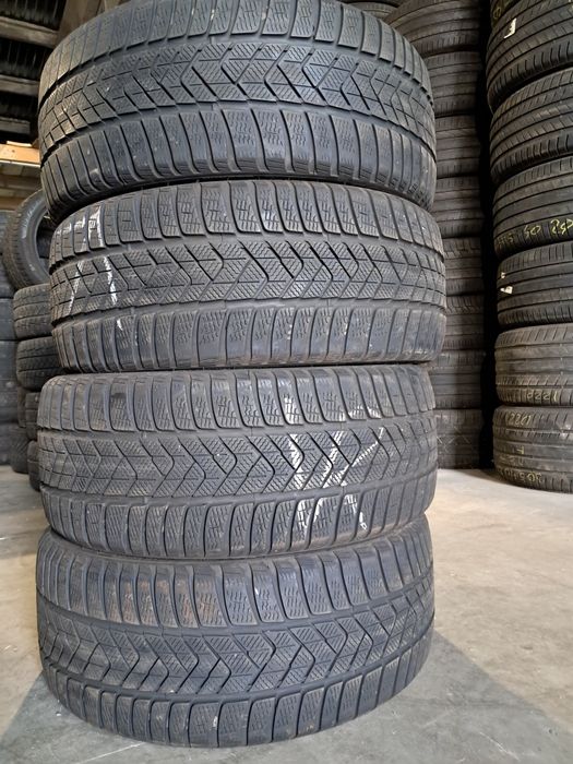 Anvelope second iarna 235 35 R20 Pirelli T0 Elect 6/7mm 2022