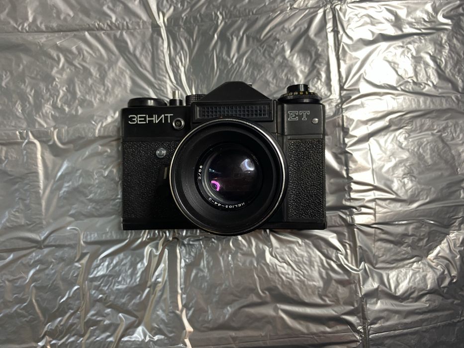 Продам фотоаппарат «зенит»