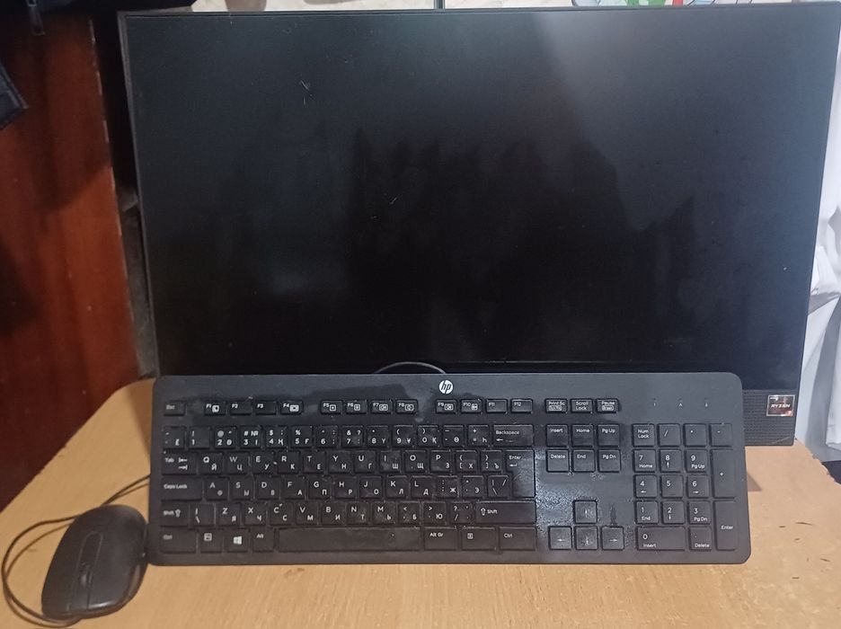 Хороший компьютер, в отличном состоянии.