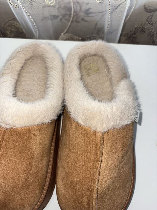 Papuci tip ugg de casa