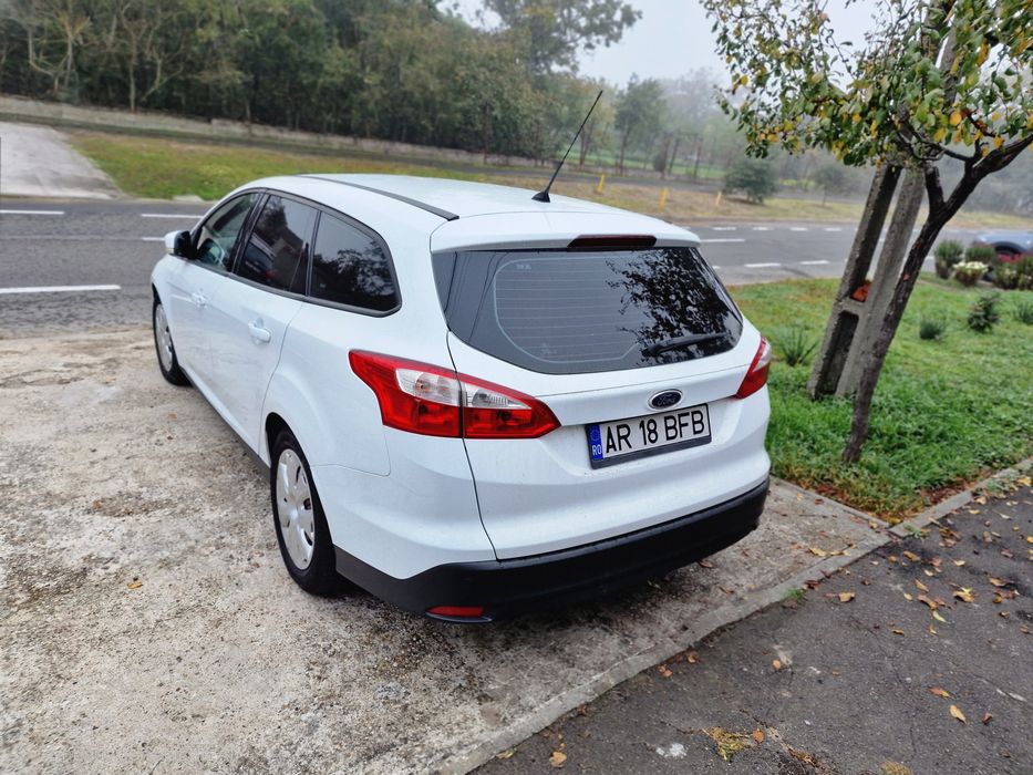 Ford focus combi 1.6 Mk3 model  2012