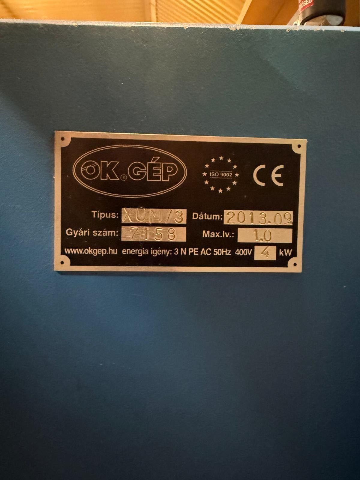 Vând Foarfece ghilotine electrice