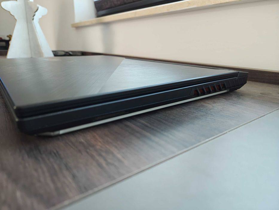 Laptop ASUS ROG Strix G531GU