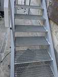 scarii metalice zincate exterioare și pentru incendii , platforme, pod