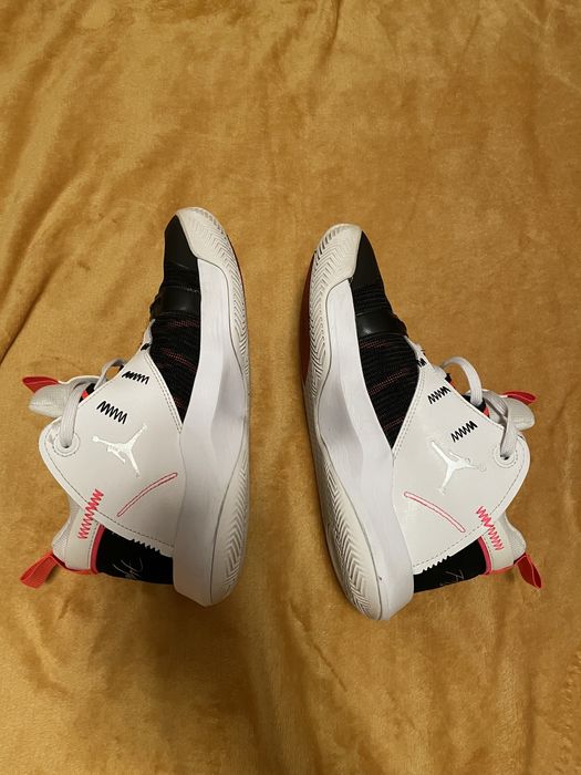 adidasi jordan marimea 39