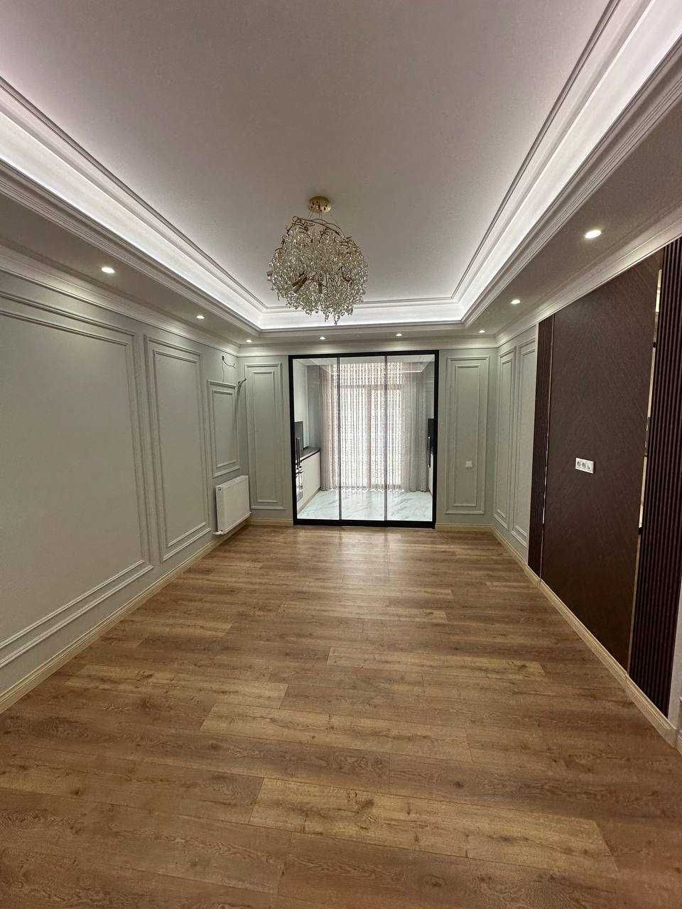 СРОЧНО Euro house 3 комнатная 83м2; 3/7/10 улица Чинабад, ТЦ High Town
