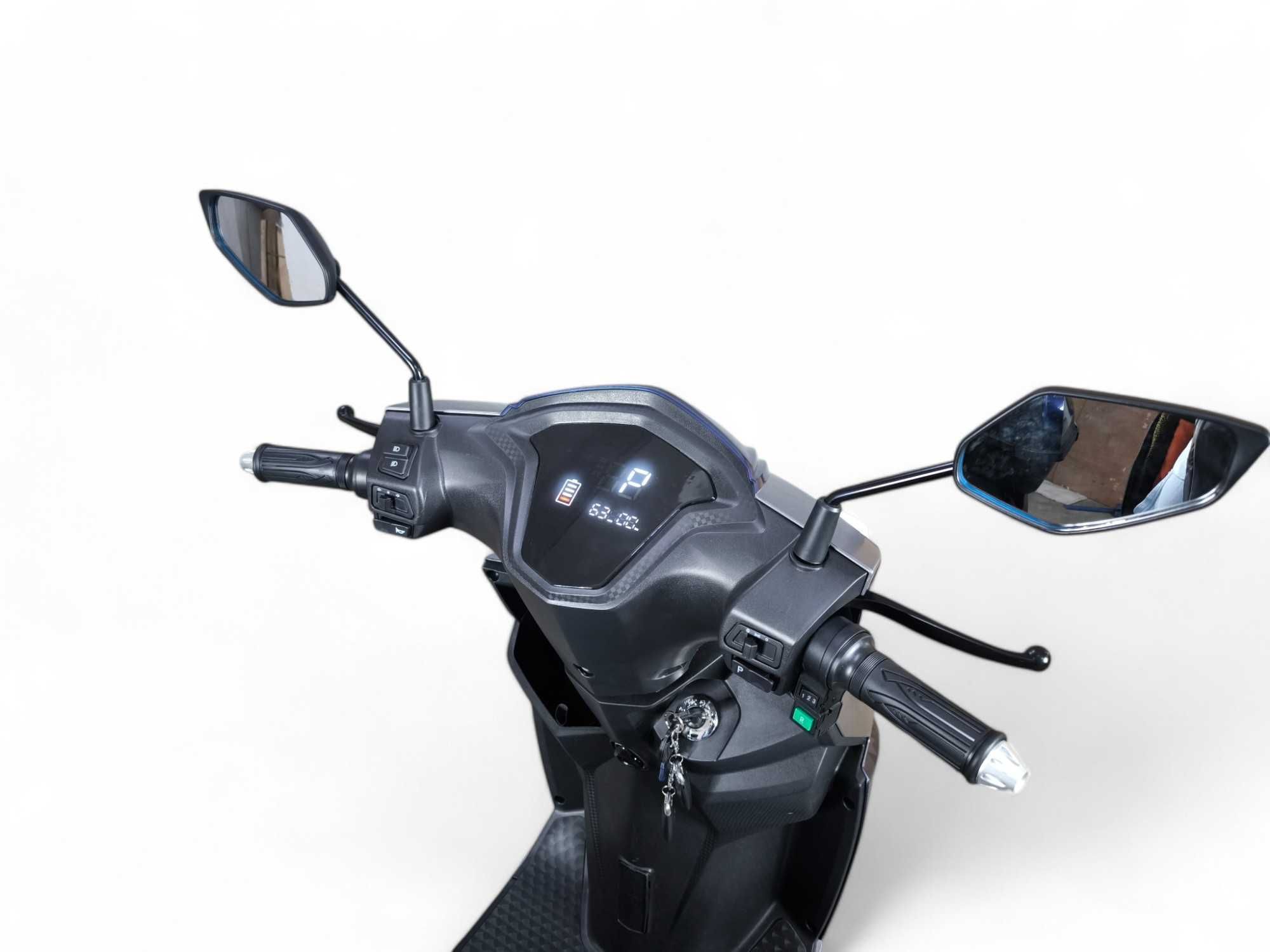 Електрически скутер MaxMotors Power G 3000W - Черен