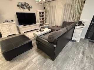 Canapea mare tip coltar MOBEXPERT+taburet set .