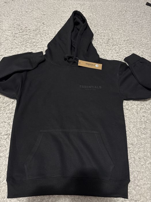 hanorac essentials marime S nou