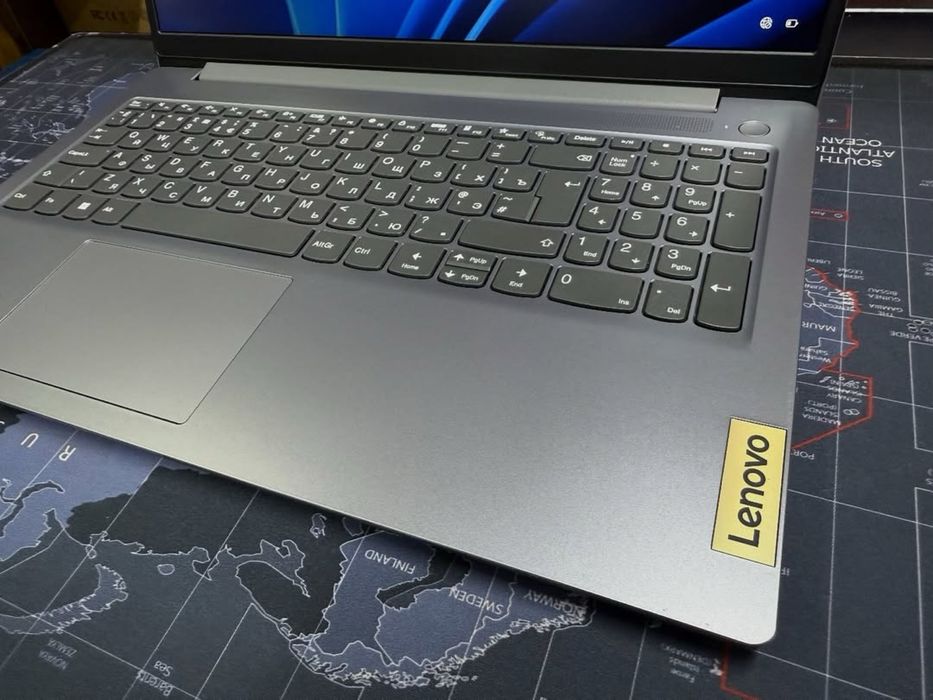 Ноутбук Lenovo ideapad 3 Core i3-1315U/8GB/SSD256GB