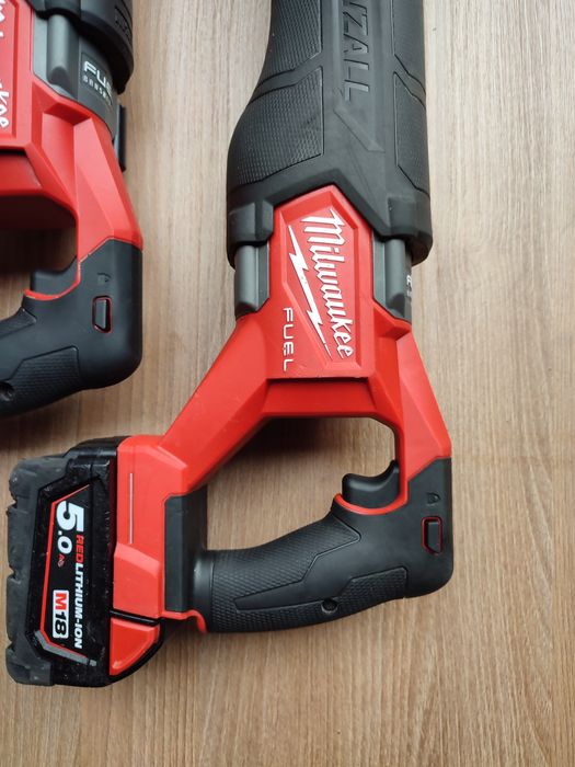 Milwaukee ferestrău sabie pe acumulator