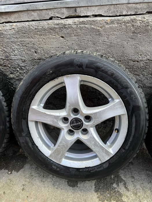 Jante R15 cu anvelope Wolkswagen Polo