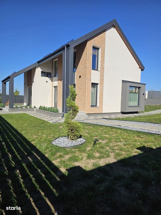 Casa Bucium-Visan, cartier privat, priveliste deosebita, 700 mp teren