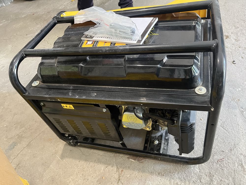 Generator curent Stanley SG2400b