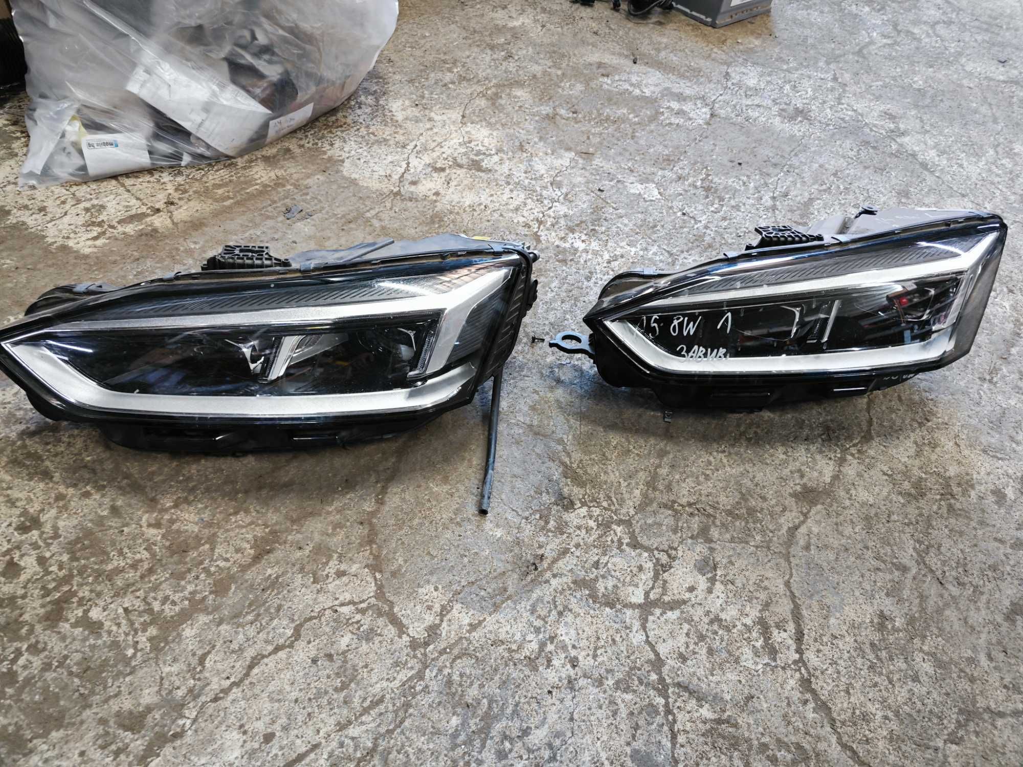 Ляв фар Audi A5 8W B9 full led 2019 2бр налични фарове Ауди А5